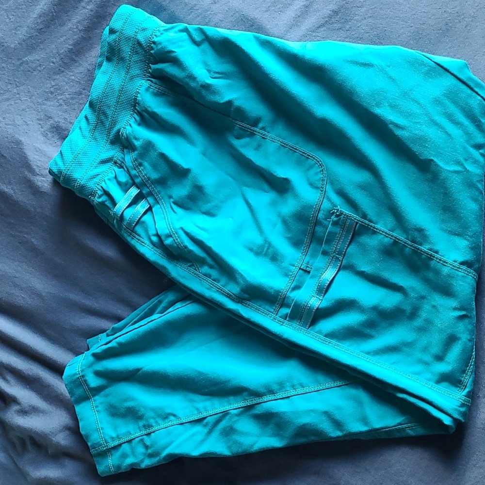 Cherokee scrub pant